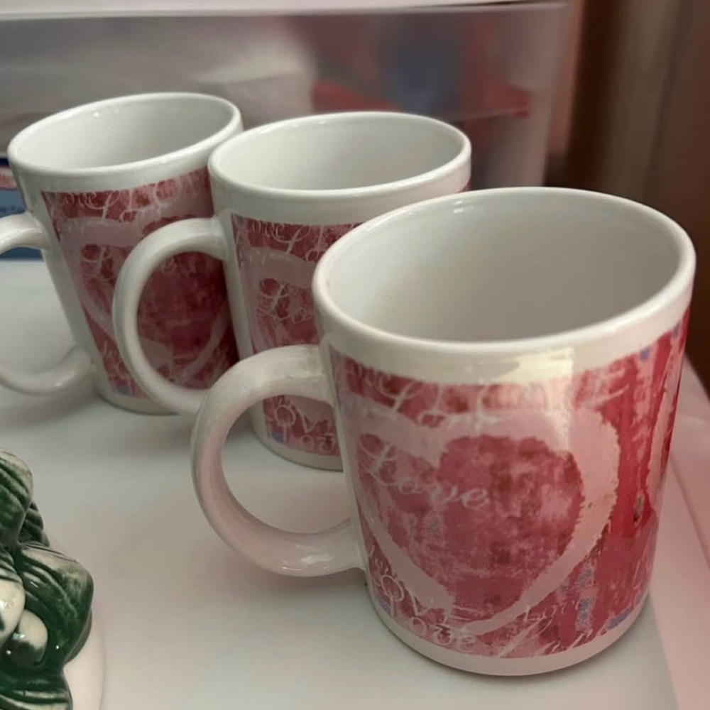 Heart Design Ceramic Mugs - Set of 3